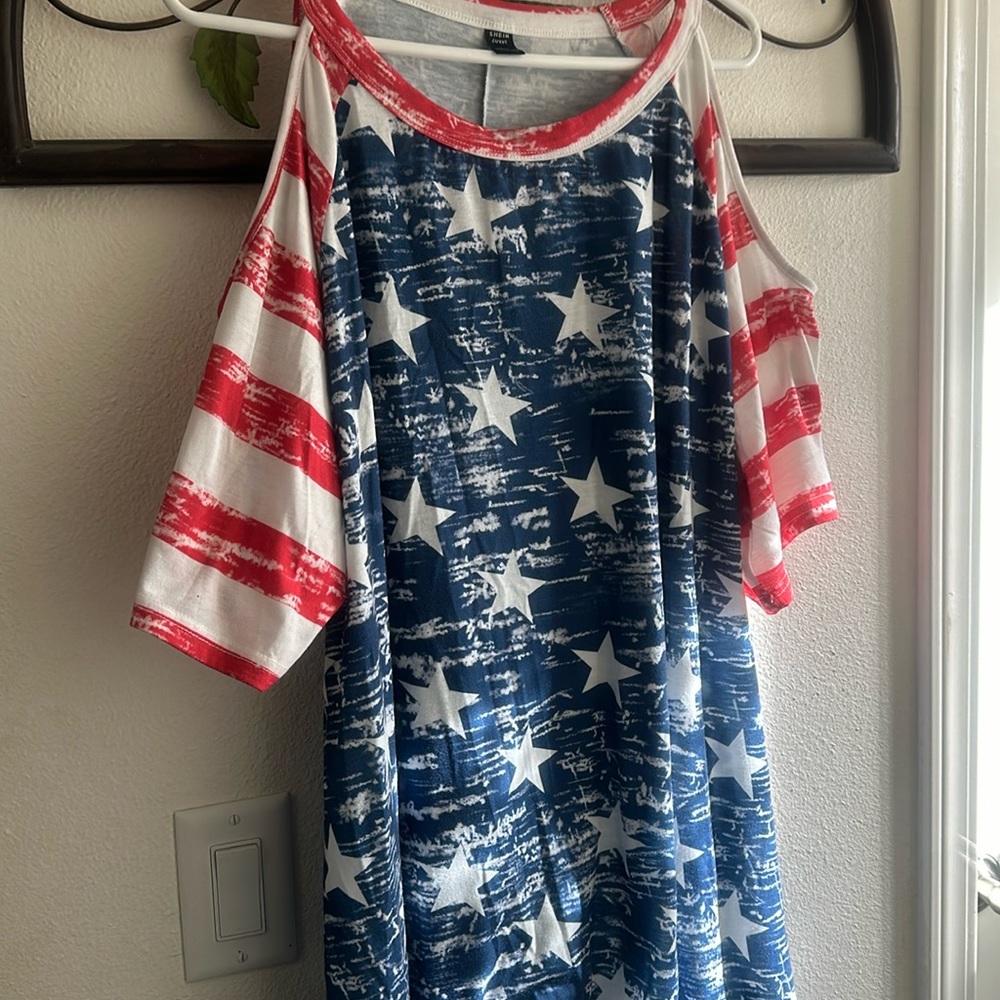 SHEIN Curve 3XL cold shoulder top